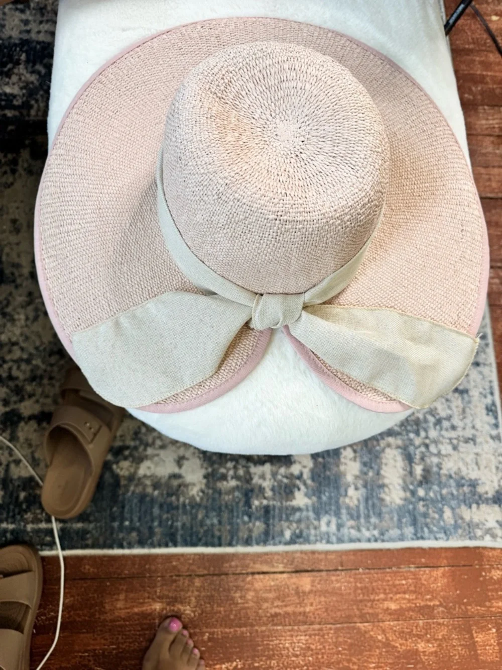 LC Lauren Conrad Blush Pink Wide Brim Sun Hat Bow Ponytail Opening NWT